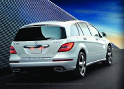 2011 Mercedes-Benz R-Class R350 R350 BlueTEC V251 Catalog US, 2011 page 14