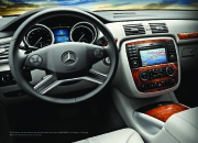 2011 Mercedes-Benz R-Class R350 R350 BlueTEC V251 Catalog US, 2011 page 8